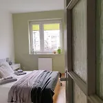 Apartament Przy Metrze I Przy Lesie وارسو