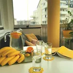 شقة Apartament Przy Metrze I Przy Lesie
