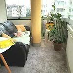 Apartament Przy Metrze I Przy Lesie