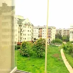 Apartament Przy Metrze I Przy Lesie * وارسو