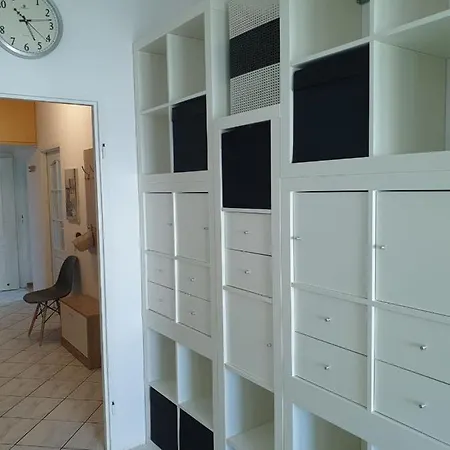 Apartament Przy Metrze I Przy Lesie