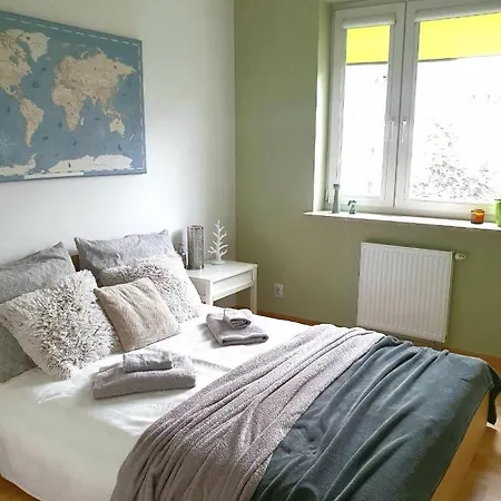 Apartament Przy Metrze I Przy Lesie Lejlighed