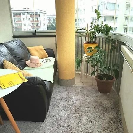 Apartament Przy Metrze I Przy Lesie
