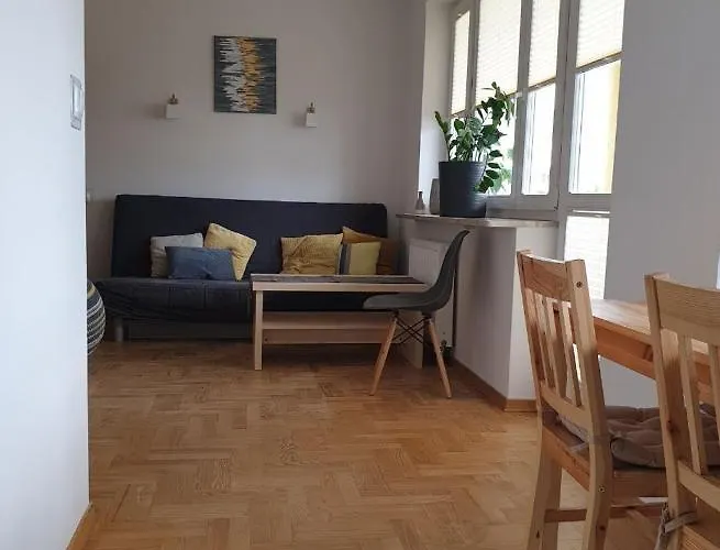 Apartament Przy Metrze I Przy Lesie