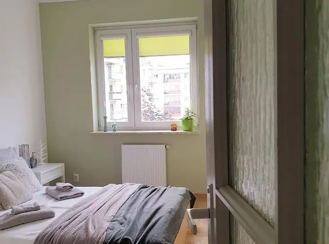 Apartament Przy Metrze I Przy Lesie Warschau