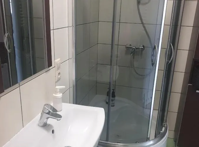 Apartament Przy Metrze I Przy Lesie Appartement Warschau